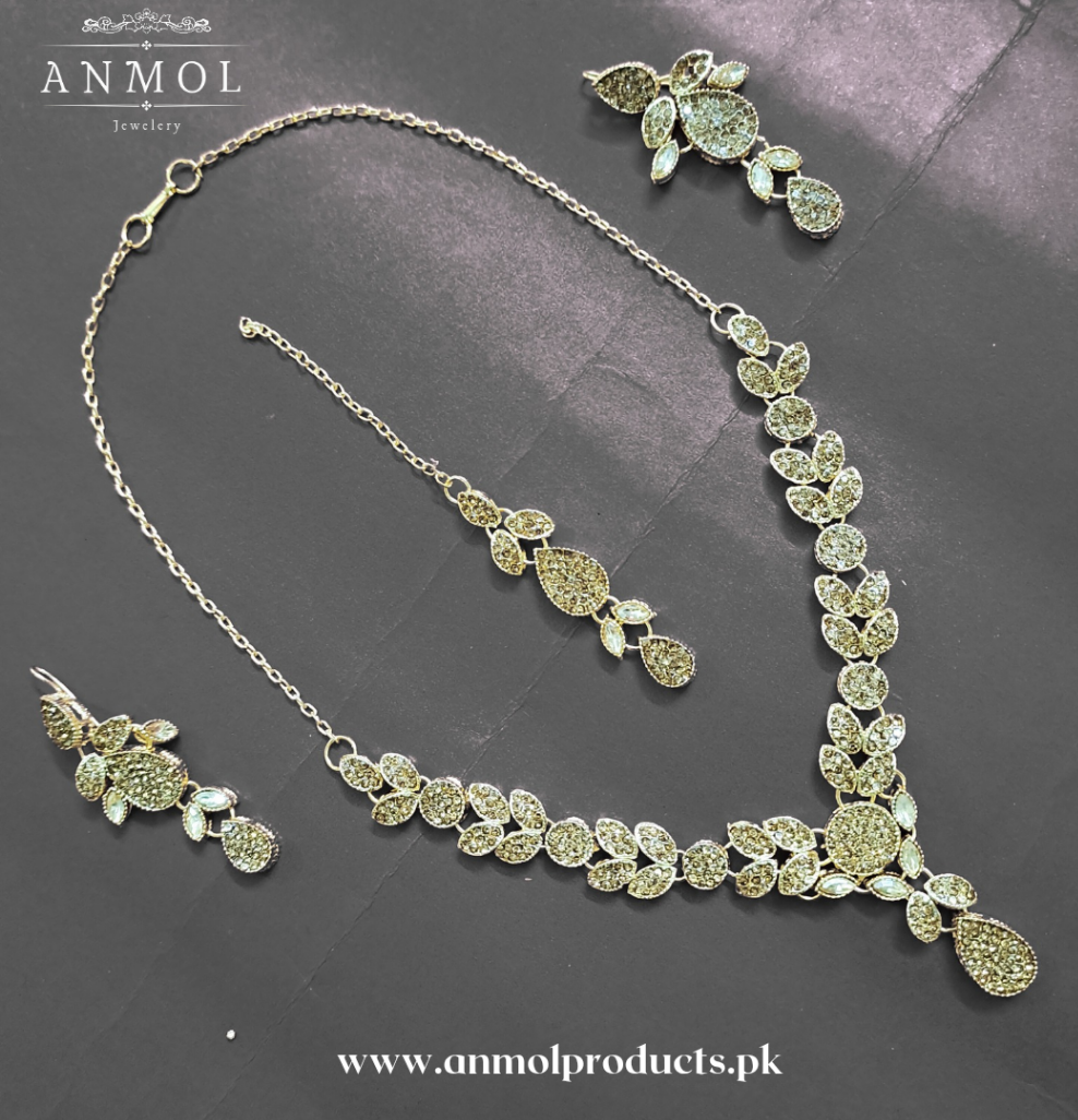 Party wear necklace with intricate design at Anmol Jewellery
