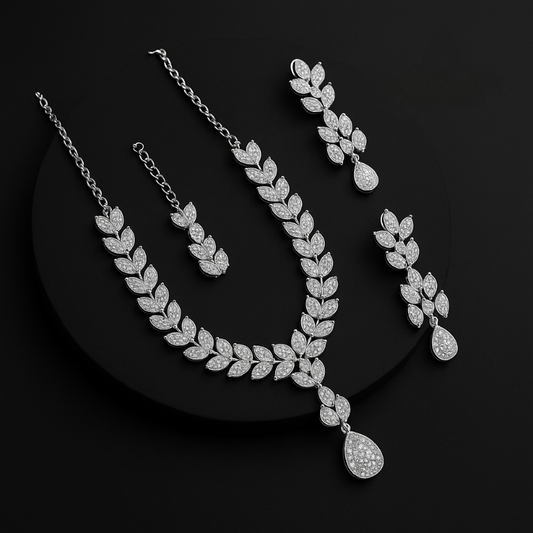 Silver Style Necklace for Women