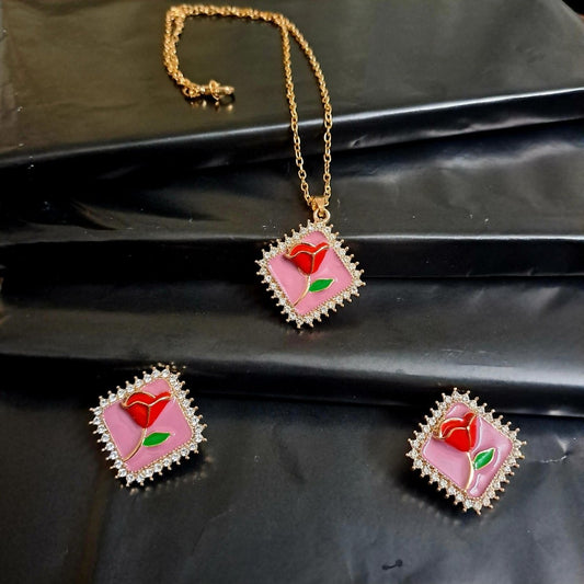 "Minimalist and trendy pendant with traditional charm"