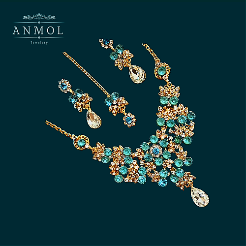 Elegant gold-plated necklace for women with zircon design