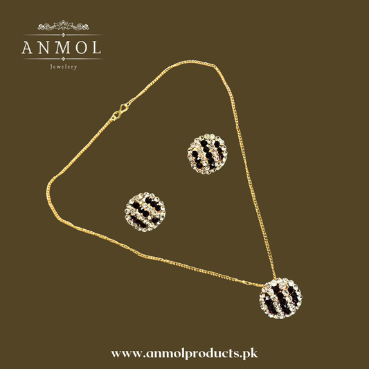 Silver colour pendant for girls and women to wear in their panties 