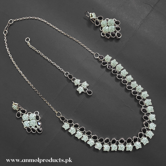 Silver-Plated Necklace Design for a special occasion 